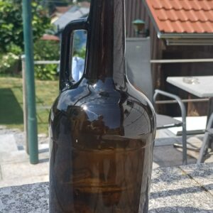 2 Liter Bügelflasche befüllt nach Bierwunsch